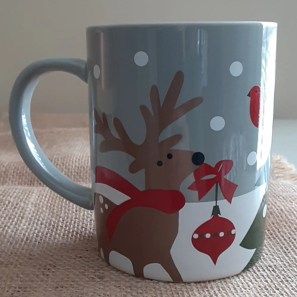 Crate & Barrel Winter Gift Fox Rabbit Snow Gray White Red 10 oz Ceramic